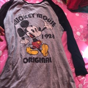 Long sleeve Mickey Mouse tshirt